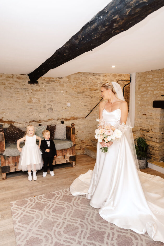 bride and daughter during bridal prep in the cotswolds